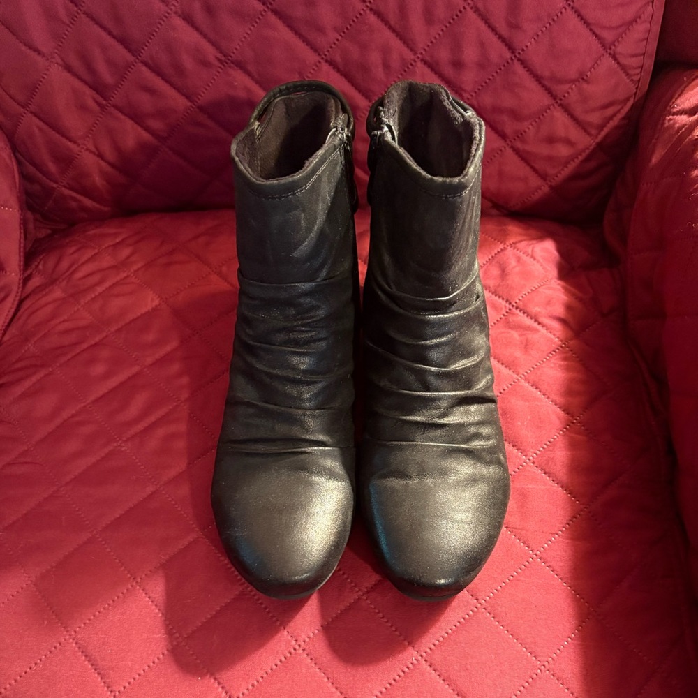 BareTraps Black Ankle Booties
